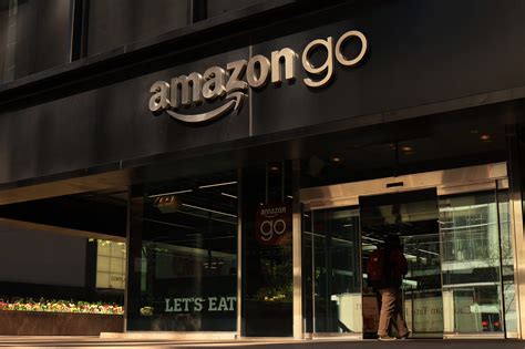Amazon's Big Move: Closing Amazon Go & Fresh Stores, But What's Next? (2026)