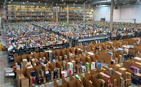 Amazon's Secret Storage Method: Random Stowing Explained (2026)