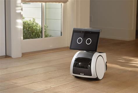 Amazon Introduces Astro a New Robot Assistant