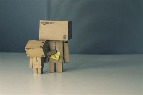 Amazon S Adorable Advertisement Danbo Robot Picture Cute Box