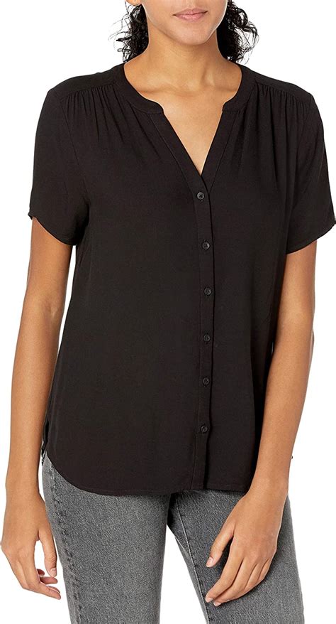 Amazon blouse. Amazon.ca: Blouses 1-48 of over 60,000 results for "blouses" Results Price and other details may vary based on product size and colour. +2 CHICZONE Women Long Sleeve Shirt V Neck Loose Fit Blouses Casual Trendy Basic Tops 1 $3499 FREE delivery Sat, Oct 21 on your first order Or fastest delivery Tomorrow, Oct 18 +13 Misyula Style 