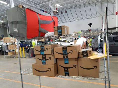 A Place for Amazonians at Delivery Stations alike to Network, Vent, Learn, & Grow. This sub is not officially sanctioned by Amazon, so all posts and comments reflect individual Redditors' opinions and not Amazon Logistics or DSP partners.. 