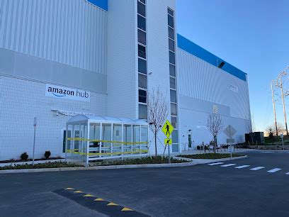 PLYMOUTH, MA — Amazon has signed a lease to open a new delivery station in Plymouth at Prestige Way and Route 3 later this year. The 145,000 square-foot facility will create hundreds of full ...