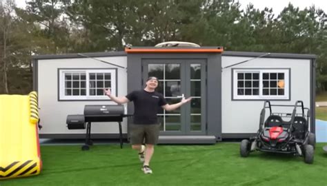 Amazon foldable house with bathroom.  Jan 27, 2026 · Product description...