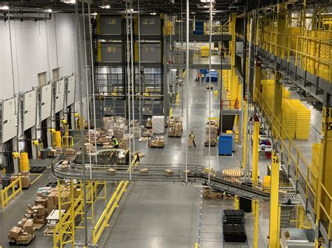Amazon fulfillment center tours - slc1. Nov 4, 2021 · In November, Amazon is opening a new 150,000-square-foot “mini” fulfillment center at 6338 W. 700 North in Salt Lake City, where same-day orders and deliveries will be prepared. The company is ... 