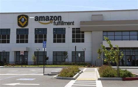 Amazon jobs stockton ca. Stockton, CA 95206. ( Stockton Metropolitan Airport area) $22 - $24 an hour. Full-time. 40 to 50 hours per week. Monday to Friday + 3. Easily apply. Expected hours: 40 – 50 per week. Operate forklifts or reach trucks to move materials within the warehouse. 