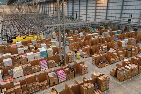 Yes! Amazon has an online outlet store known as the Amazon Overstock Outlet. In the little-known corner of the site, Amazon sells overstock inventory and …