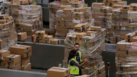 Amazon pallets liquidation near me. Source: Query Sprout, 2021. To Buy Pallets of Target Customer Returns, simply visit the company's Vendor page on Direct Liquidation and browse for the right pallet. As part of the process, you may use the help of dedicated and trained account managers who will help you in your quest for the best products. 