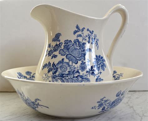 Amazon.co.uk: White China Jug