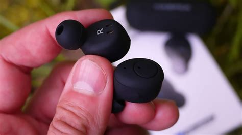 Amazon.co.uk: small earphones for small ears