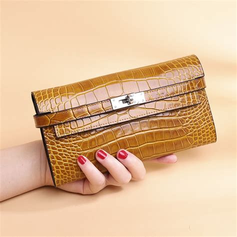 Amazon.com: Crocodile Wallet Women