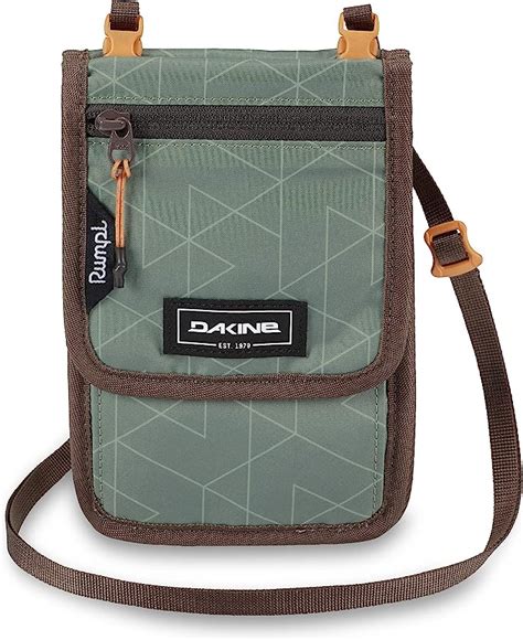 Amazon.com: Dakine Wallets