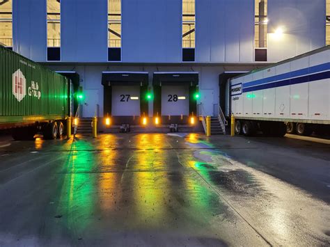 Amazon.com: Loading Dock Lights