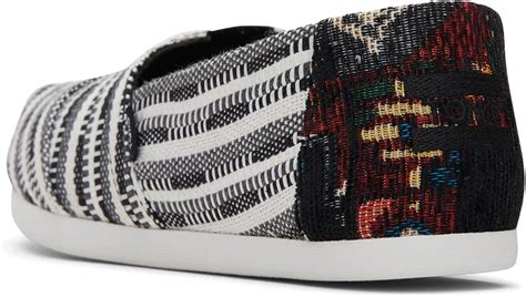 Amazon.com: Toms