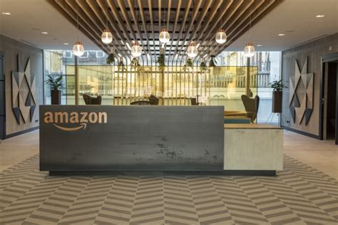 Amazon.in: reception sign