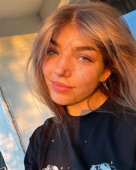 Amberlebae Nudes