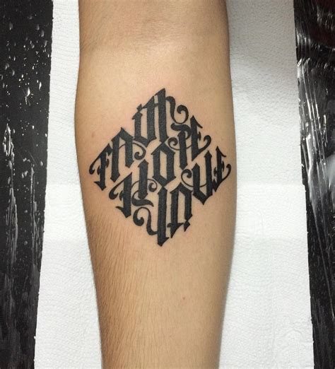One major benefit of ambigram tattoos is their ability to convey multiple meanings. An ambigram tattoo allows you to express multiple messages in one image. For example, you can create a design using two different words that, when viewed together, can create a single phrase with an entirely new meaning.. 