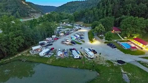 Amenities at 4 Guys RV Park Stanton Kentucky Red River Gorge