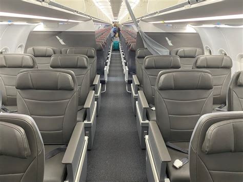 American airlines 2129. Traveling can be stressful, especially when you have to make multiple connections and switch planes. American Airlines offers nonstop flights to many destinations, making your jour... 