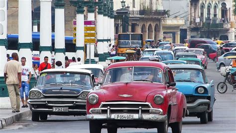 American classic cars take over the streets of Havana in annual rally