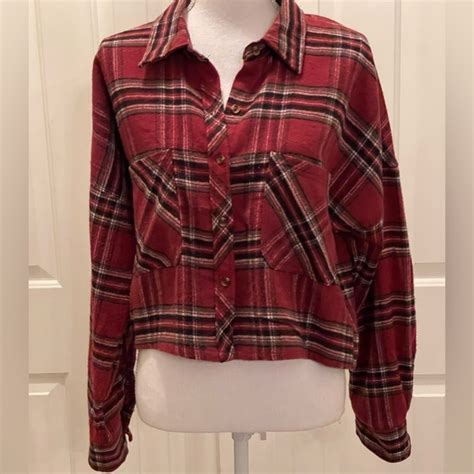 American eagle ultra soft slouchy plaid flannel 🌹 - Poshmark