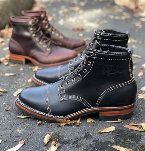 American made boots. Here at Allen Edmonds we’re proud to offer men’s shoes that are handcrafted in the USA from imported materials. All of these styles are built at our Port Washington, Wisconsin factory using elevated leathers and soles from the world’s top suppliers. Making handcrafted shoes and boots in America ensures that we’re able to provide our ... 