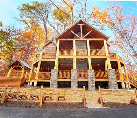 American patriot cabins. Guests enjoy an authentic log cabin experience. Custom crafted log construction, a Tennessee stack stone fireplace, and a quiet mountain setting combine to create a … 