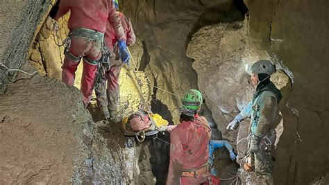 American reaches 700-meter mark as Turkey cave rescue continues