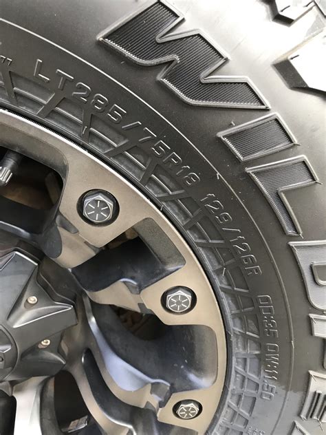 America’s Tire in Santa Clarita specializes in new tires and r