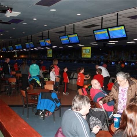 Amf Bowling Center located in Syosset, NY 11791 operates in SIC Code 5963 and NAICS Code 454390. Menu Close SIC Codes. SIC Codes SIC Code Lookup / Directory What is a SIC Code? History of SIC Codes Structure of SIC Codes SIC 6-Digit Codes SIC Code FAQ. SIC vs NAICS ...