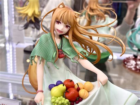 AmiAmi on Instagram: " Popular Pre-order item!! Spice and Wolf Holo …