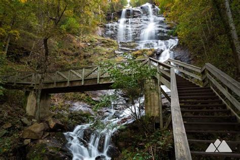 Amicalola Falls – Easy Waterfall Hikes