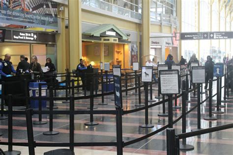 Amid Thanksgiving travel rush, Reagan National Airport sets record for number of guns caught at security checkpoints