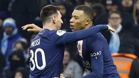 Amid own uncertain future, Mbappé hits out at treatment of Messi in France