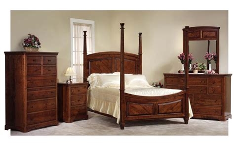 Amish Five Piece Bedroom Set with 4 Poster Bed in …