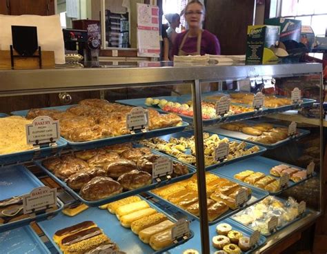 Best Bakeries in Clare, MI 48617 - Country Cookstove Bakery, Cop