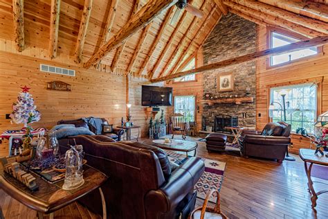 768 sq. ft. Cute and inviting, this one-bedroom log home is perfect for a tiny log home or guest home. Log Cabins built by the Amish are second to none, the MT Amish have been building cabins for centuries with highest attention to detail and Amish Craftsmanship.