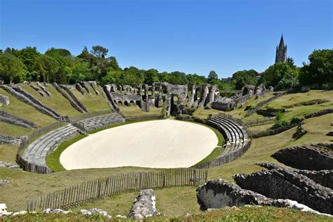 Amphithéâtre Gallo-Romain de Saintes Saintes - Facebook