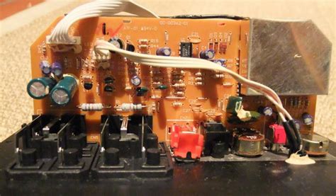 Amplifier plays loud humm All About Circuits