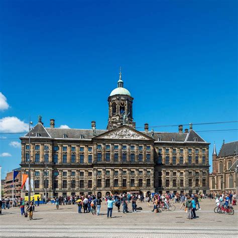Amsterdam palace museum. The Royal Palace Amsterdam, located on the west side of Dam Square, was initially built as a city hall for the burgomaster and magistrates of Amsterdam.The celebrated architect Jacob van Campen designed the palace and constructed it entirely of white stone. The palace and city hall’s construction were completed in four phases, with … 