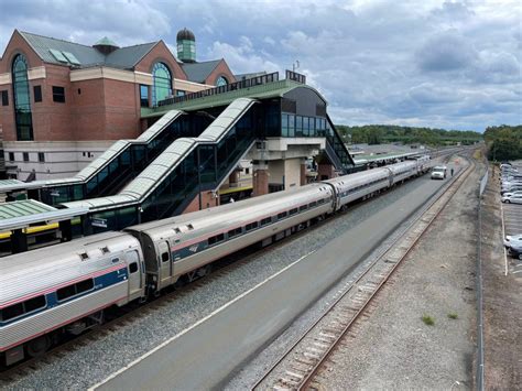 Amtrak service suspension between NYC and Albany continues