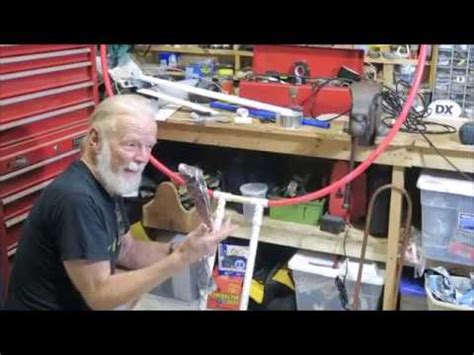 An inexpensive 3-Band Magnetic Loop Antenna - YouTube