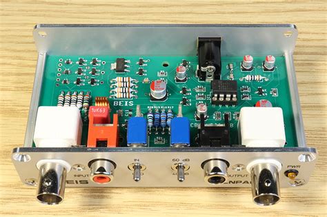 An ultra-fast low-noise preamplifier for Low Gain Avalanche …