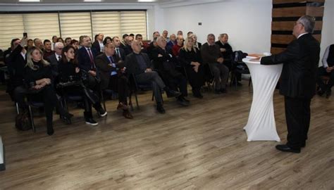 veodersti.rgarabwor.edu.pl. 