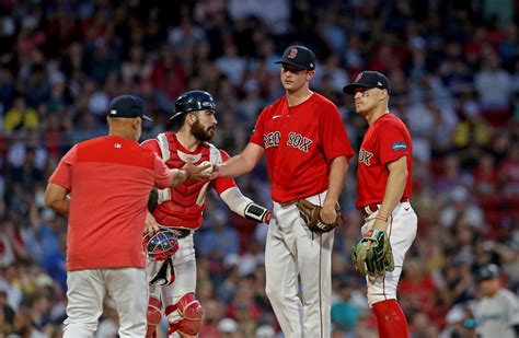 Analysis: Red Sox burned by high-risk, high-reward approach to starting rotation