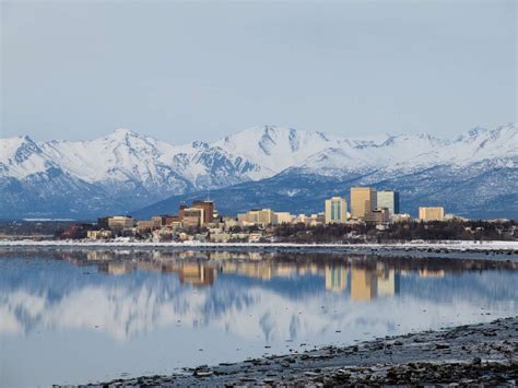 Anchorage alaska guide to the american city. - Fordeling av taljelast på samvirkende takkonstruksjoner.