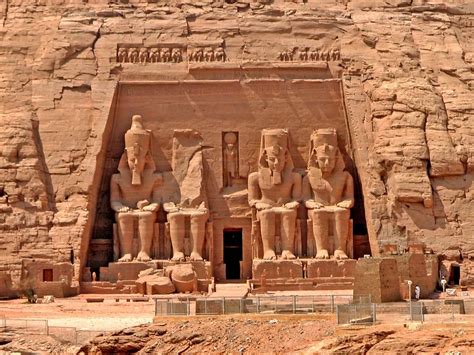 Ancient Egyptian architecture: style defined by Time