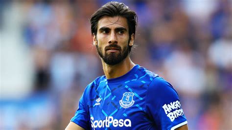 Andre Gomes injury: Everton midfielder