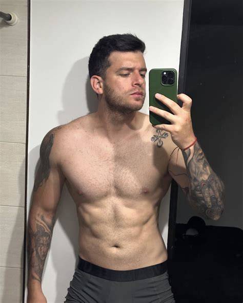 Andres Ignacio Marin Naked