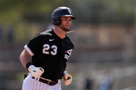 Andrew Benintendi is focused on feel over results — and now the Chicago White Sox LF is ready to go ‘full throttle’